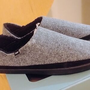 Toms Gray and Black Slip-On Loafers